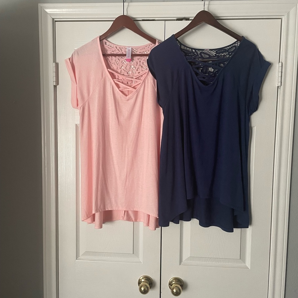 Set Of No Boundaries Tops - image 1